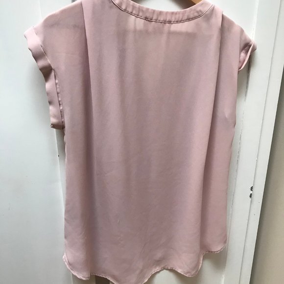 Blush Pink Blouse - Picture 3 of 3